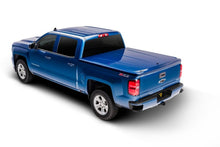 Cargar imagen en el visor de la galería, UnderCover 07-13 Chevy Silverado 1500 5.8ft Lux Bed Cover - Black