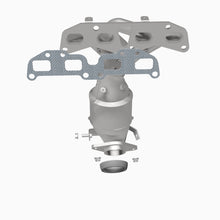 Cargar imagen en el visor de la galería, MagnaFlow 02-06 Nisssan Altima/Sentra V4 2.5L Manifold Direct Fit Catalytic Converter