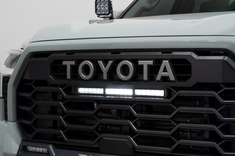 Diode Dynamics 2022+ Toyota Tundra Pro Grille 18in Lightbar Kit