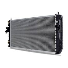 Cargar imagen en el visor de la galería, Mishimoto Cadillac DeVille Replacement Radiator 2001-2005