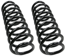 Cargar imagen en el visor de la galería, Moog 99-04 Volkswagen Golf 2.0L / 00-05 Volkswagen Jetta 2.0L Rear Coil Spring Set