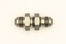 Cargar imagen en el visor de la galería, DeatschWerks 8AN Male Flare To 8AN Male Flare Bulkhead Adapter (Incl. Nut)