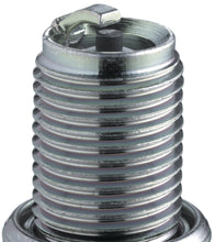 Cargar imagen en el visor de la galería, NGK Standard Spark Plug Box of 10 (BR8ECM)