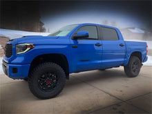 Cargar imagen en el visor de la galería, Tuff Country 14-20 Toyota Tundra TRD Pro 4x4 &amp; 2wd 2.5in Lift Kit