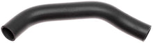 Cargar imagen en el visor de la galería, Gates 03-06 Volvo XC90 5-Cyl. 2.5L Upper Molded Coolant Hose