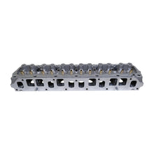 Cargar imagen en el visor de la galería, Edelbrock Jeep 4.0L I6 Victor CNC Cylinder Head