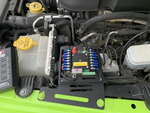 Load image into Gallery viewer, sPOD 07-08 Jeep Wrangler JK BantamX w/Red LED Switch Panel