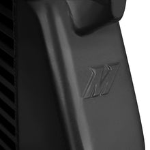 Cargar imagen en el visor de la galería, Mishimoto 03-07 Dodge 5.9L Cummins Intercooler Kit w/ Pipes (Black)