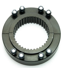 Cargar imagen en el visor de la galería, Wilwood Hub Splined Midget Axle Clamp (GEN II)