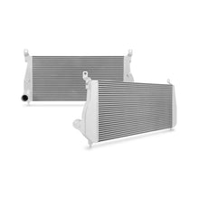 Cargar imagen en el visor de la galería, Mishimoto 02-04.5 Chevrolet 6.6L Duramax Intercooler Kit w/ Pipes (Silver)