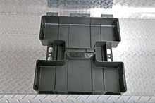 Cargar imagen en el visor de la galería, Deezee Universal Tool Box - Red Crossover - Double BT Alum Full Size