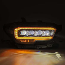 Cargar imagen en el visor de la galería, User 4