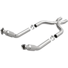 Cargar imagen en el visor de la galería, MagnaFlow 13-14 Ford Mustang 5.8L OEM Underbody Direct Fit EPA Compliant Catalytic Converter