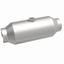 Cargar imagen en el visor de la galería, Magnaflow California Grade Universal Catalytic Converter - 2in ID / 2in OD / 11.375in L