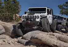 Cargar imagen en el visor de la galería, Superlift 18-23 Jeep Wrangler Unlimited 4in JLU Long Arm Kit - King 2.0 Shocks