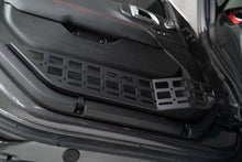 Cargar imagen en el visor de la galería, DV8 Offroad 18-20 Jeep Wrangler (JL)/Gladiator (JT) Front Door Pocket Molle Panels