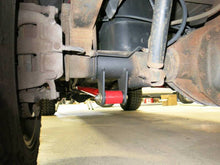 Cargar imagen en el visor de la galería, Wehrli 99-10 Ford / 94-22 RAM Univ ECLB/CCLB 68in. Traction Bar Kit - WCFab Red