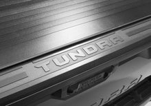 Cargar imagen en el visor de la galería, Photo - Close Up