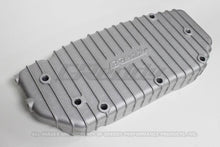 Cargar imagen en el visor de la galería, GReddy Nissan VQ35 HR Z33 High Capacity Oil Pan