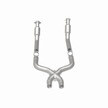 Cargar imagen en el visor de la galería, MagnaFlow 13-14 Ford Mustang 5.8L OEM Underbody Direct Fit EPA Compliant Catalytic Converter