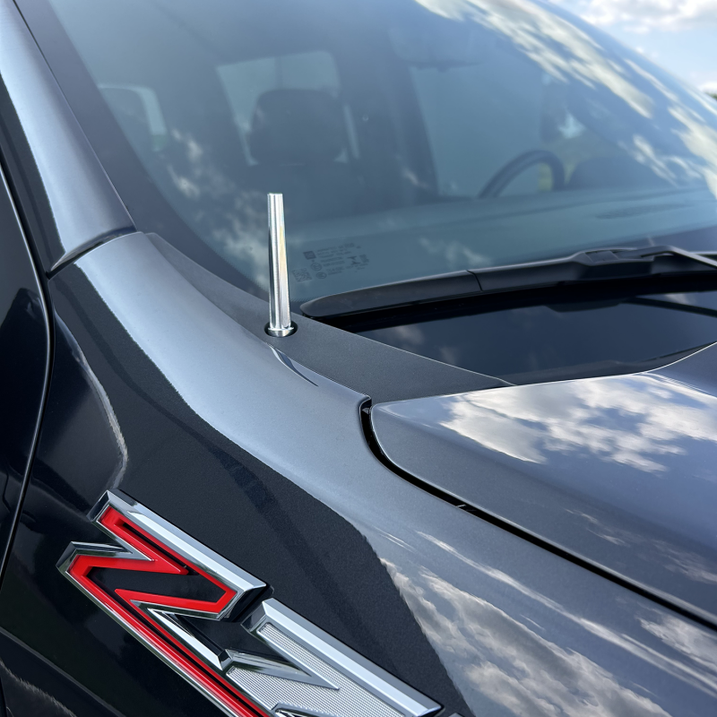 Wehrli 07.5-19 Chevrolet 6.6L Duramax Billet TIG Torch Stubby Antenna - Bengal Silver