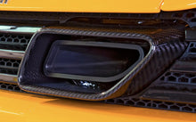 Cargar imagen en el visor de la galería, AWE Tuning McLaren MP4-12C Performance Exhaust - Black Tips