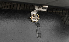 Cargar imagen en el visor de la galería, Access 2022+ Toyota Tundra Rockstar Commercial Tow Flap