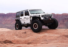 Cargar imagen en el visor de la galería, Superlift 18-23 Jeep Wrangler Unlimited 4in JLU Long Arm Kit - King 2.0 Shocks