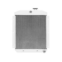 Cargar imagen en el visor de la galería, Mishimoto 47-54 Chevrolet 3100 Series Truck L6 Aluminum Radiator