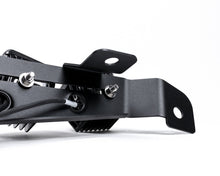Cargar imagen en el visor de la galería, VR Performance Ford Bronco 2021+ Front Bumper Light Bracket