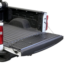 Cargar imagen en el visor de la galería, Putco 19-22 Chevrolet Silverado 1500 / GMC Sierra 1500 w/ Multi-Pro Tailgate Molle - Tailgate Panel