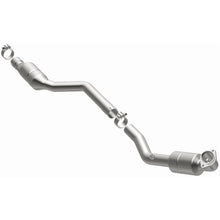 Cargar imagen en el visor de la galería, Magnaflow 2006 Mercedes-Benz SL500 5.0L Direct Fit Converter