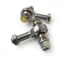 Cargar imagen en el visor de la galería, Innovative 88-91 Honda Civic / 90-93 Acura Integra Replacement Heims for ED/EE/EF Traction Bar