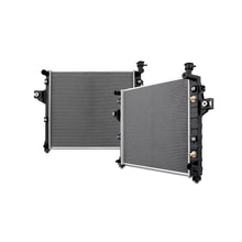 Cargar imagen en el visor de la galería, Mishimoto Jeep Grand Cherokee 4.7L Replacement Radiator 1999-2000