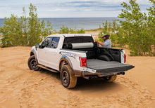 Cargar imagen en el visor de la galería, BAK 2021+ Ford F-150 Regular Super Cab &amp; Super Crew (4 Door) 6.5ft Bed Revolver X2 Bed Cover