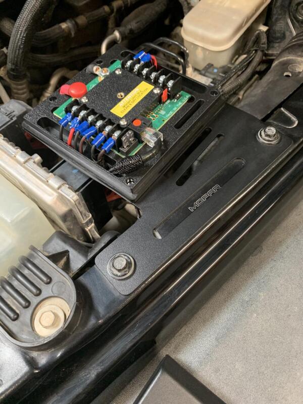 sPOD 07-08 Jeep Wrangler JK SourceLT w/Red LED Switch Panel
