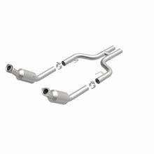 Cargar imagen en el visor de la galería, Magnaflow 05-09 Ford Mustang 4.6L Direct Fit Converter