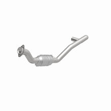 Cargar imagen en el visor de la galería, MagnaFlow Conv DF 04-05 Dodge RAM 1500 Pickup 3.7L (Inc 4WD 4.7L) D/S