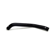 Cargar imagen en el visor de la galería, Mishimoto 68-72 Chevrolet Chevelle 307/350 Silicone Upper Radiator Hose