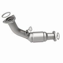 Cargar imagen en el visor de la galería, MagnaFlow Conv DF 99-02 4Runner 3.4L frt OEM