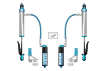 Cargar imagen en el visor de la galería, King Shocks 2022+ Toyota Tundra 2.5 Dia. Rear Remote Reservoir Shock (Pair)