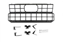 Cargar imagen en el visor de la galería, DV8 Offroad 2021-2024 Ford Bronco Dog Barrier