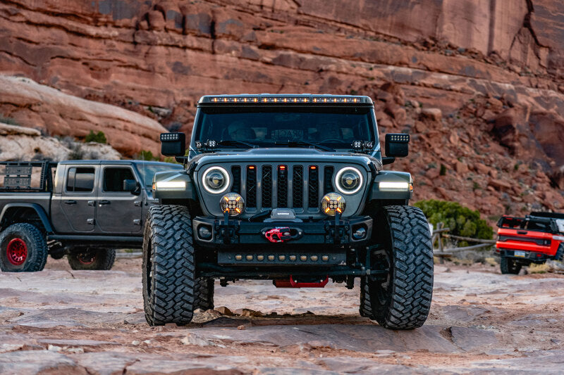 Oracle Jeep Wrangler JL/Gladiator JT Integrated Windshield LED Light Bar System