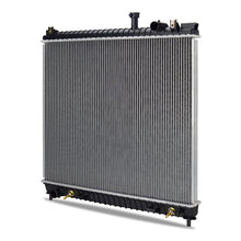 Cargar imagen en el visor de la galería, Mishimoto Infiniti QX56 Replacement Radiator 2004-2010