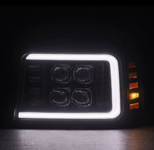 Cargar imagen en el visor de la galería, User 3