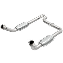 Cargar imagen en el visor de la galería, MagnaFlow 02-06 Nisssan Altima/Sentra V4 2.5L Manifold Direct Fit Catalytic Converter