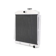 Cargar imagen en el visor de la galería, Mishimoto 47-54 Chevrolet 3100 Series Truck L6 Aluminum Radiator