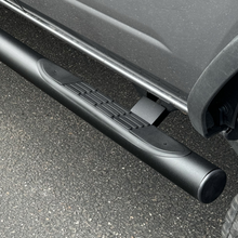 Cargar imagen en el visor de la galería, Go Rhino 21-26 Ford Bronco (4dr) 4000 Series Side Steps - Cab Length - Tex. Blk