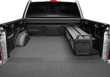 Cargar imagen en el visor de la galería, RealTruck 19-26 RAM 1500 5.7ft Bed w/RAMBOX (w or w/o MultiFunc Tailgate) RetraxPRO EZ-Off FRC-4000