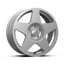 Cargar imagen en el visor de la galería, Fifteen52 Tarmac 18x8.5 5x108 ET+40 66.56 Center Bore Speed Silver Wheel